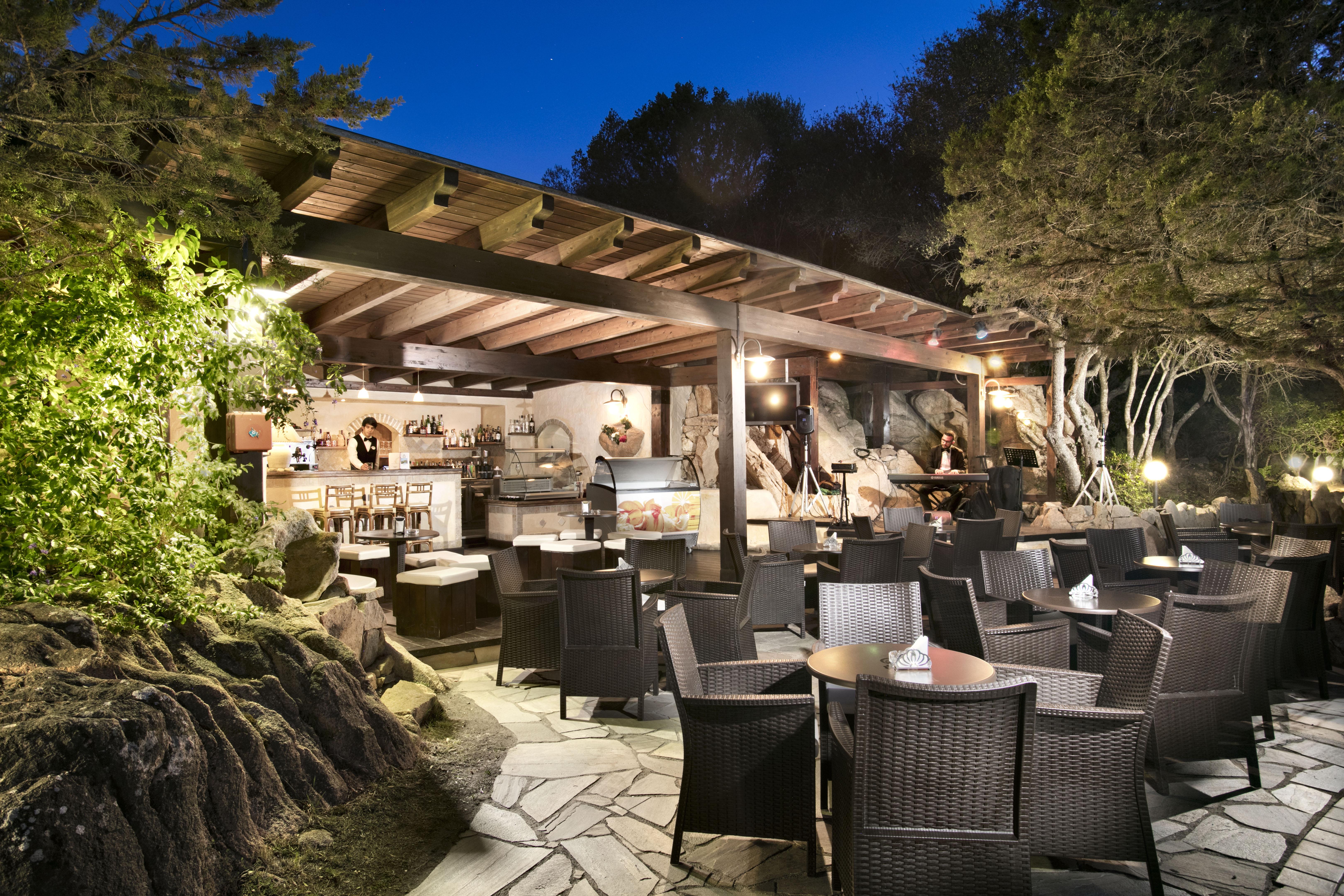 Hotel Rocce Sarde サン・パンタレオ エクステリア 写真