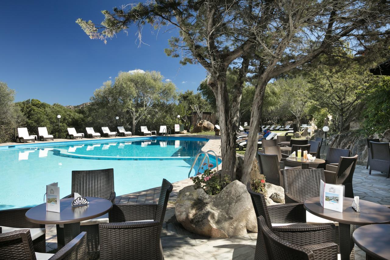Hotel Rocce Sarde サン・パンタレオ エクステリア 写真